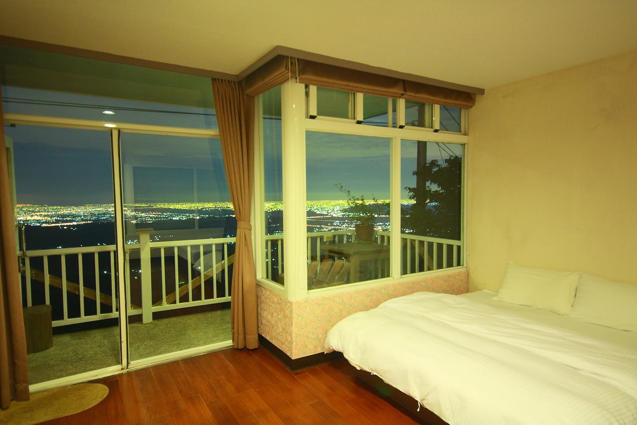 Sky Lounge B&B Zhushan Εξωτερικό φωτογραφία