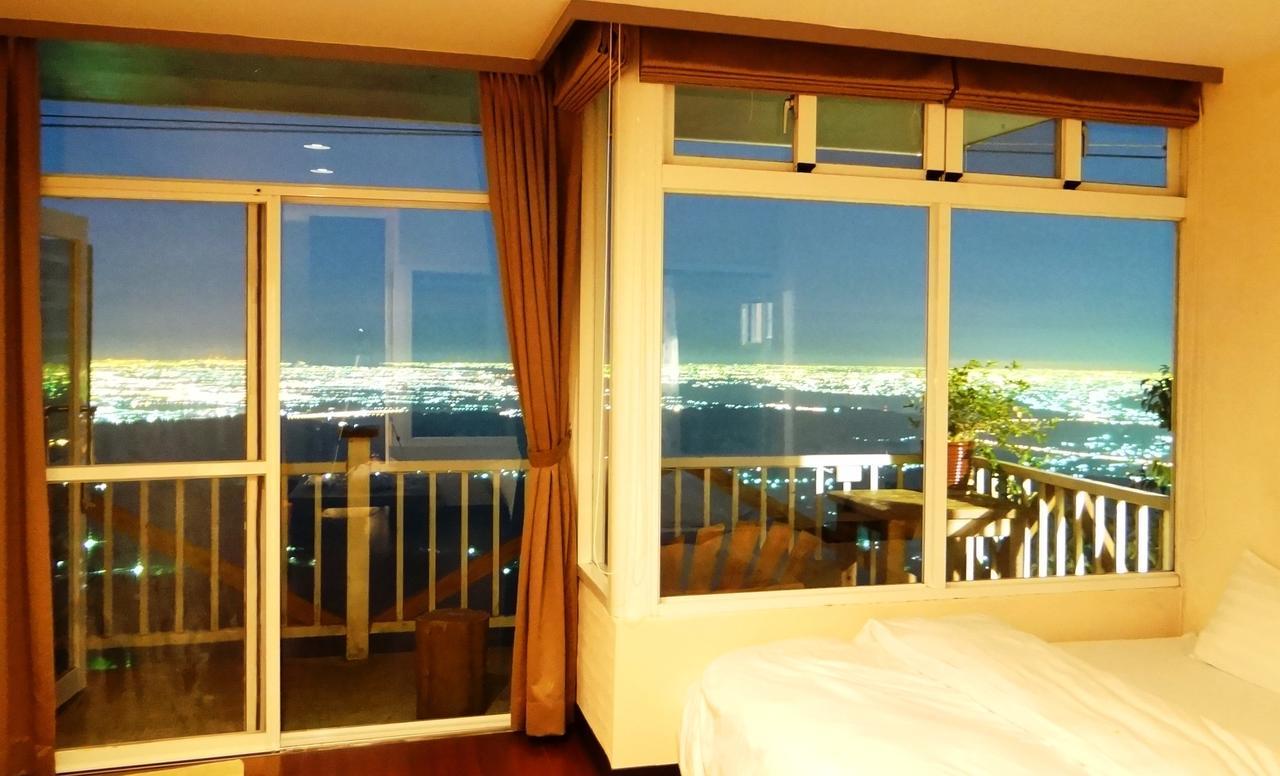Sky Lounge B&B Zhushan Εξωτερικό φωτογραφία