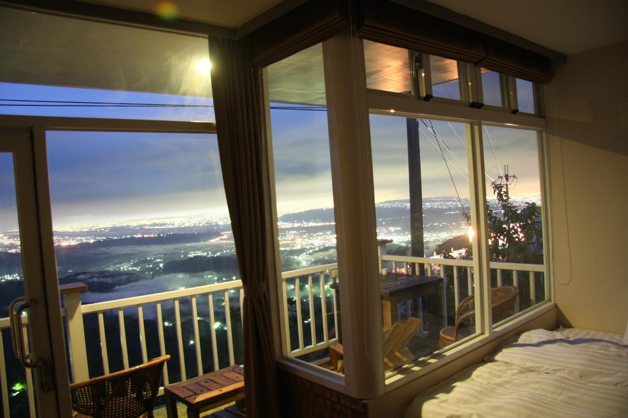 Sky Lounge B&B Zhushan Εξωτερικό φωτογραφία