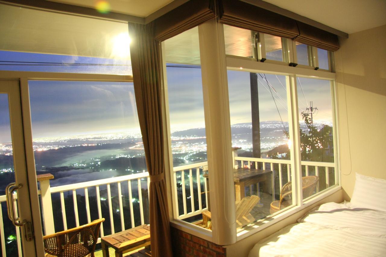 Sky Lounge B&B Zhushan Εξωτερικό φωτογραφία