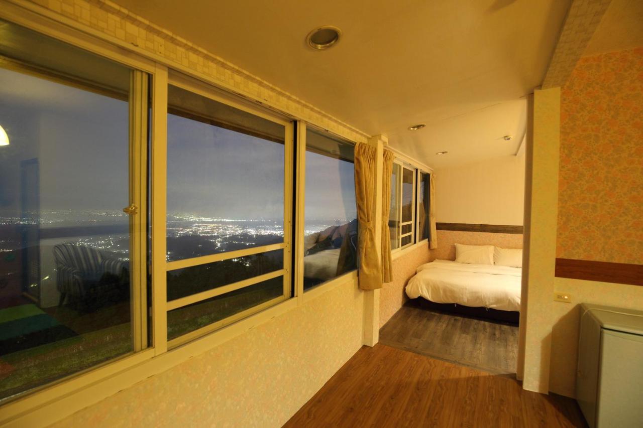 Sky Lounge B&B Zhushan Εξωτερικό φωτογραφία